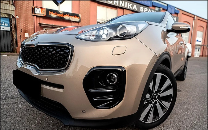 Kia Sportage cena 69999 przebieg: 170000, rok produkcji 2016 z Leszno małe 781